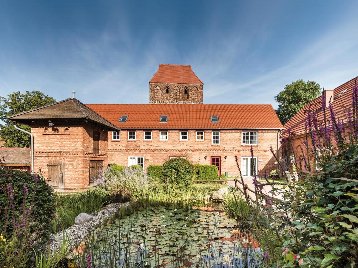 Project June - Ehemals Landgasthof Jueterbog Exterior foto